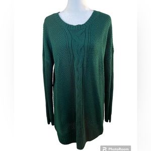 EUC Arizona Green Cable Knit Tunic Sweater. Size L.